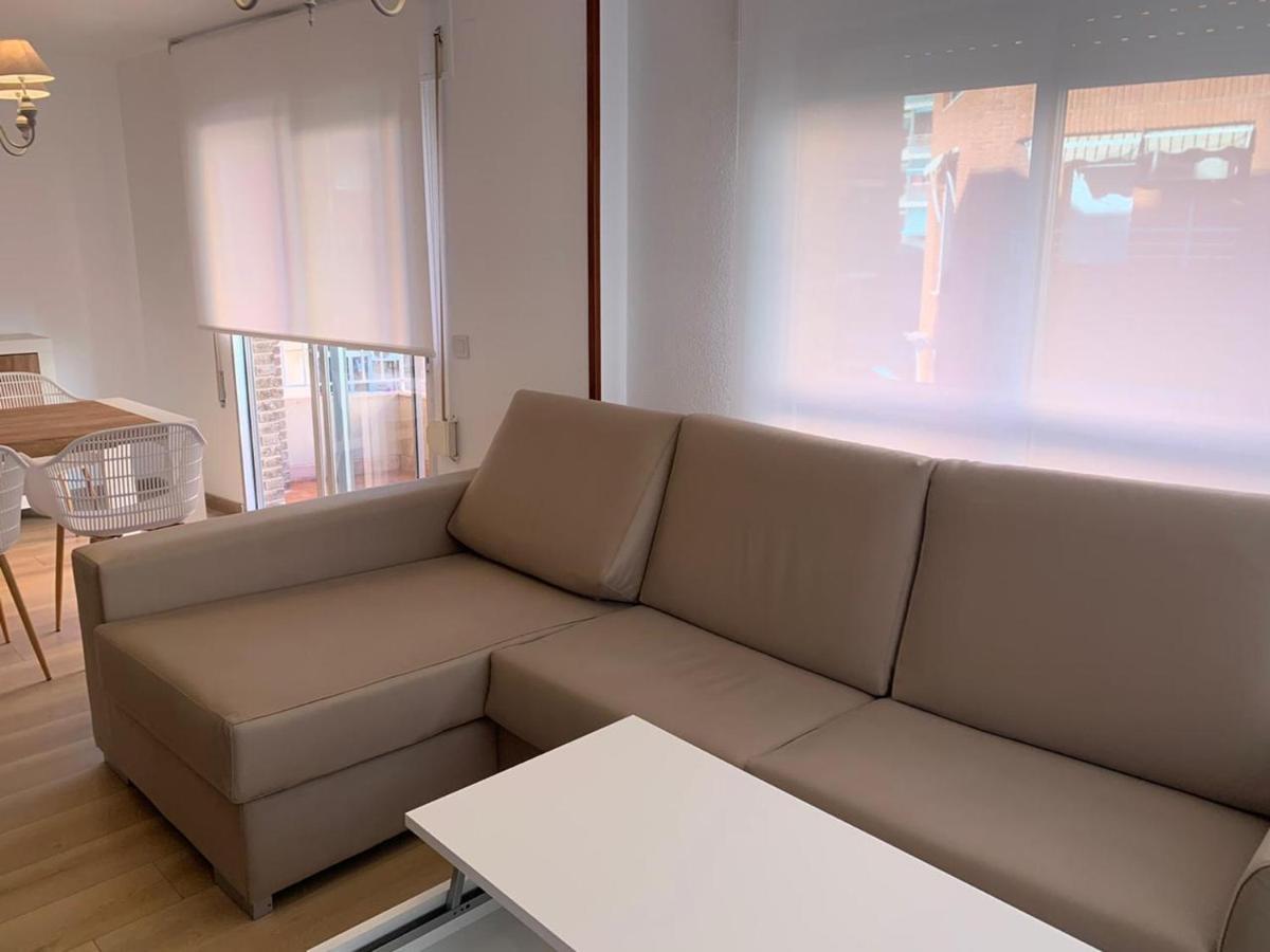 Apartmán Acogedor Y Espacioso Apartamento En Alicante Exteriér fotografie